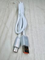 ⁦كابل دريم زجاجي الطرفين شحن سريع بقدرة 6 أمبير تايب سي   - Dream cable with glass on both ends, fast charging with 6A power Type c⁩ - الصورة ⁦2⁩